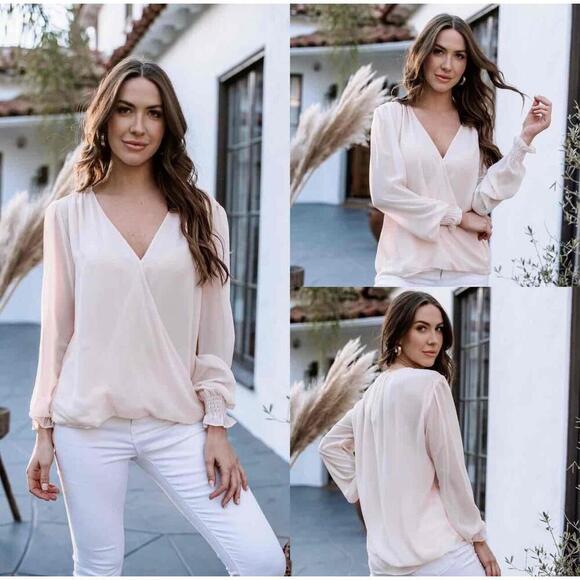 Vince Camuto Light Pink Pocket Detail Blouse V Neck Womens Small - Picture 1 of 7